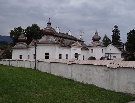 Kubinyi Manor 