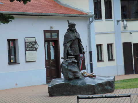 Statue of Rákóczi Ferenc II 